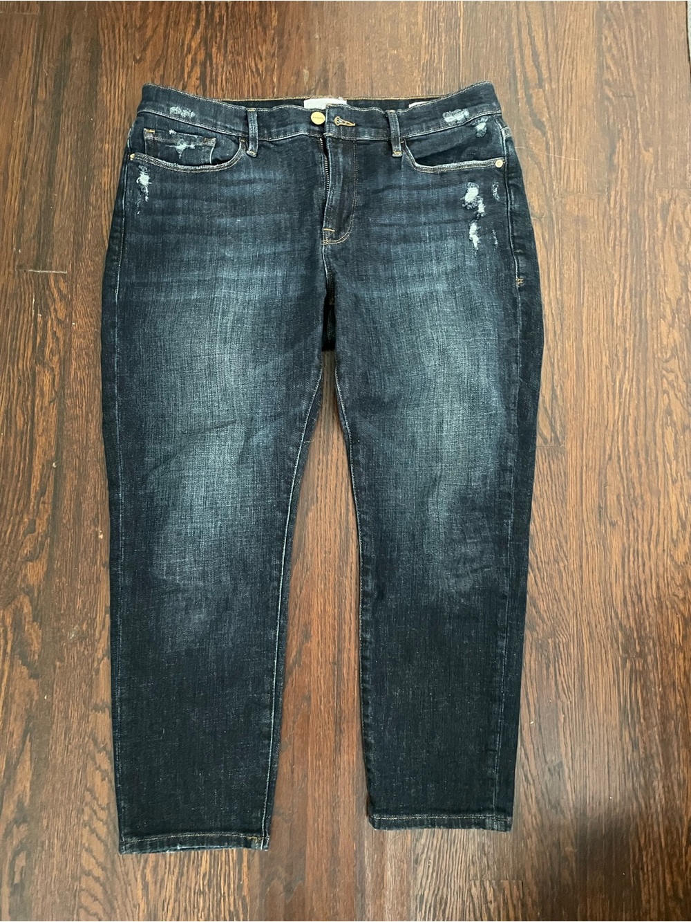 FRAME capri jeans